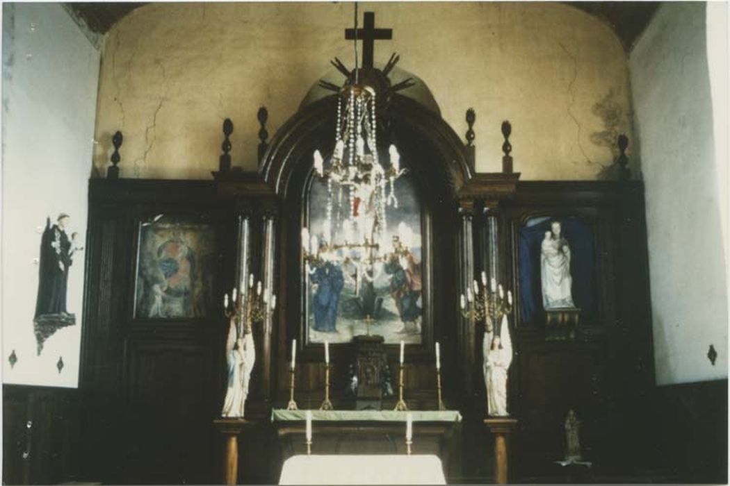 maître-autel ; retable et ses deux tableaux ; tabernacle