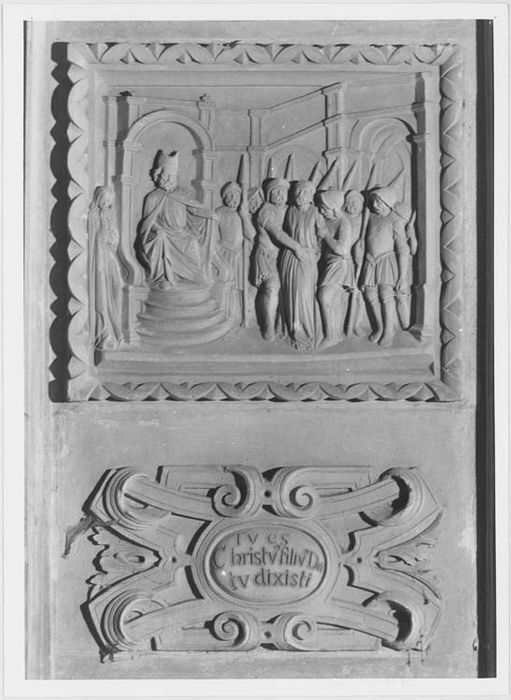 Bas-reliefs : chemin de croix (6panneaux)