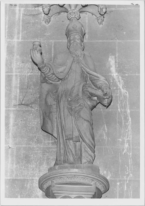 statue : Saint Remi