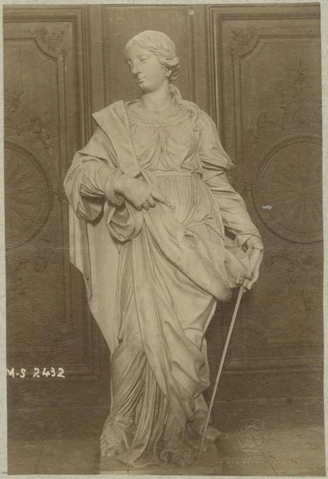 statue : sainte Luce