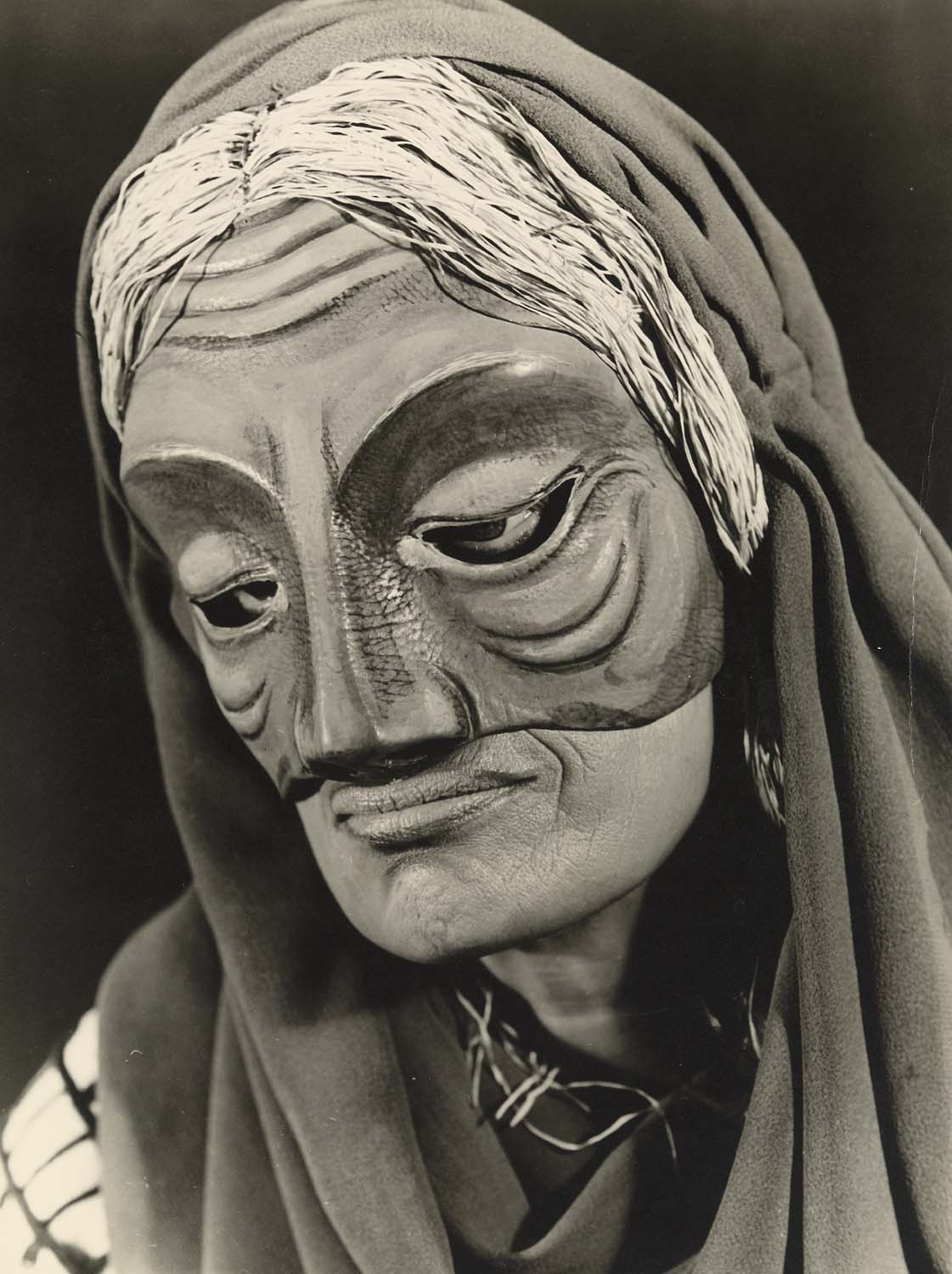 Marie-Hélène Dasté, la nourrice dans les Choéphores de l'Orestie (Compagnie Renaud-Barrault)