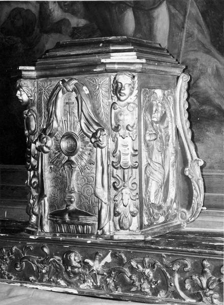 ancien autel seigneurial dit de saint Mammès, tabernacle