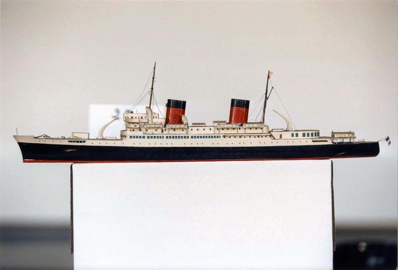 maquette de bateau : Ville d'Oran