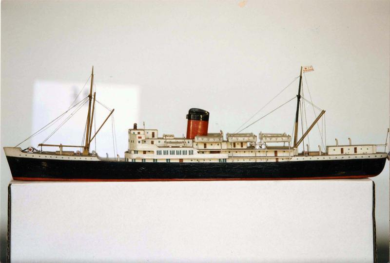maquette de bateau : Commandant Quere