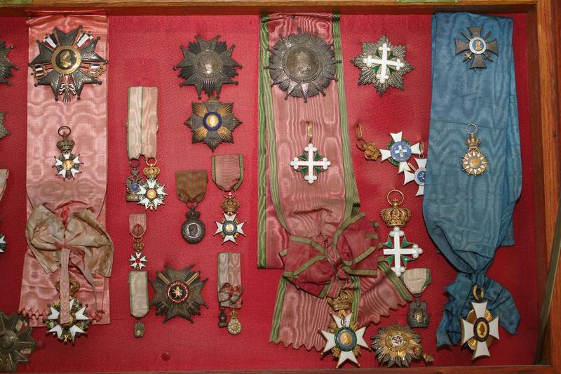 décoration civile ou militaire n°1 à 52