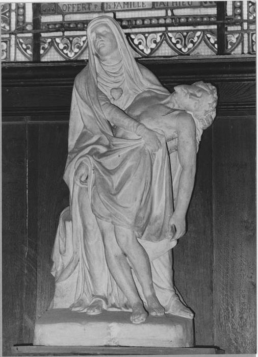 statue : Pietà - © Ministère de la Culture (France), Médiathèque du patrimoine et de la photographie, Tous droits réservés