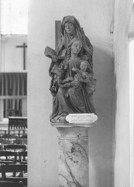 groupe sculpté : sainte Anne, la Vierge et l'Enfant Jésus - © Ministère de la Culture (France), Médiathèque du patrimoine et de la photographie (objets mobiliers), tous droits réservés