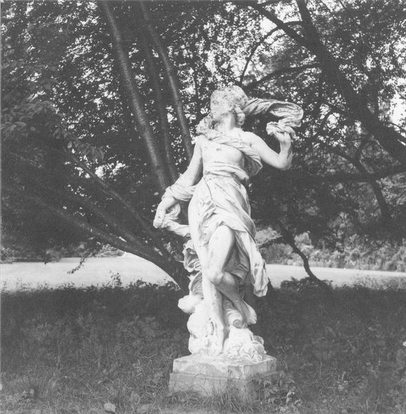 statue : air (l'), provenant du Trocadéro