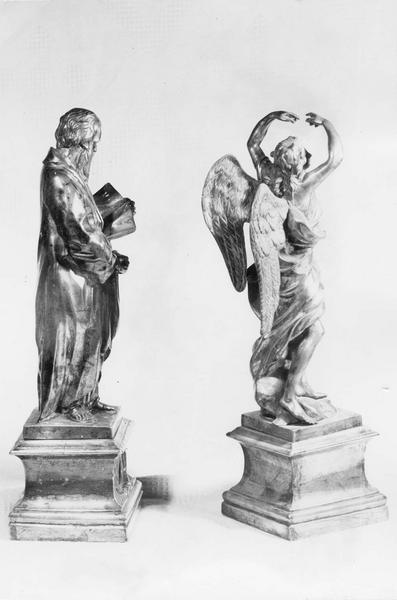 statues-reliquaires (2 statuettes) : évangéliste, ange SD43 - © Ministère de la Culture (France), Médiathèque du patrimoine et de la photographie, diffusion RMN-GP