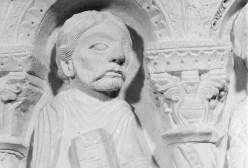 retable, haut-relief : douze apôtres, détail