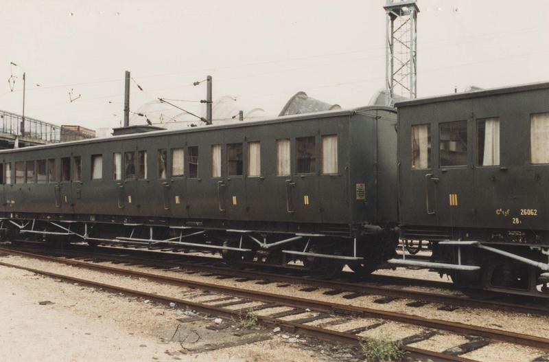 voiture de voyageur, à bogies, à voie normale, type TP, A3 B4 TYF 20005 - © Ministère de la Culture (France), Médiathèque du patrimoine et de la photographie (objets mobiliers), tous droits réservés