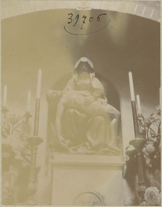 groupe sculpté : Vierge de Pitié