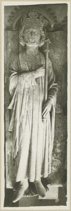 statue (gisant) : Clovis II, roi de France