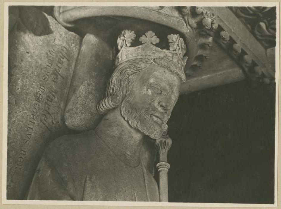 statue (gisant) : Charles Martel, maire de palais de France