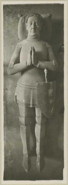 statue : Guillaume de Chastel, panetier des rois Charles VI et Charles VII