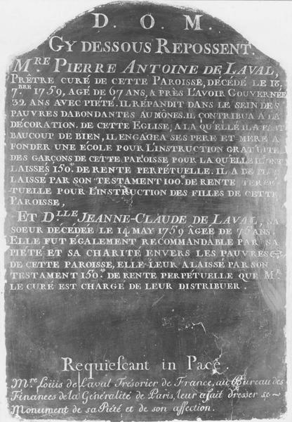 plaque funéraire d'Antoine de Laval, curé de Fontenay-sous-Bois, et de Jeanne-Claude de Laval