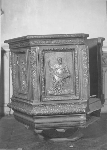 chaire à prêcher (cuve), vue générale - © Ministère de la Culture (France), Médiathèque du patrimoine et de la photographie (objets mobiliers), tous droits réservés