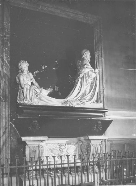 tombeau du cardinal François de La Rochefoucauld, vue générale - © Ministère de la Culture (France), Médiathèque du patrimoine et de la photographie (objets mobiliers), tous droits réservés