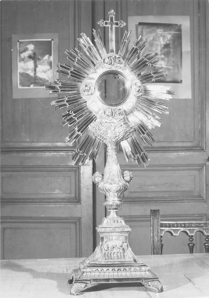ostensoir, vue générale - © Ministère de la Culture (France), Médiathèque du patrimoine et de la photographie (objets mobiliers), tous droits réservés