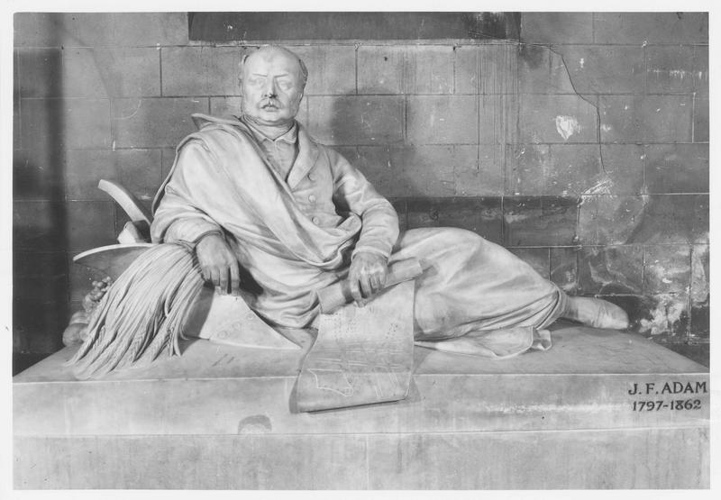 tombeau de J.-F. Adam, vue générale - © Ministère de la Culture (France), Médiathèque du patrimoine et de la photographie (objets mobiliers), tous droits réservés