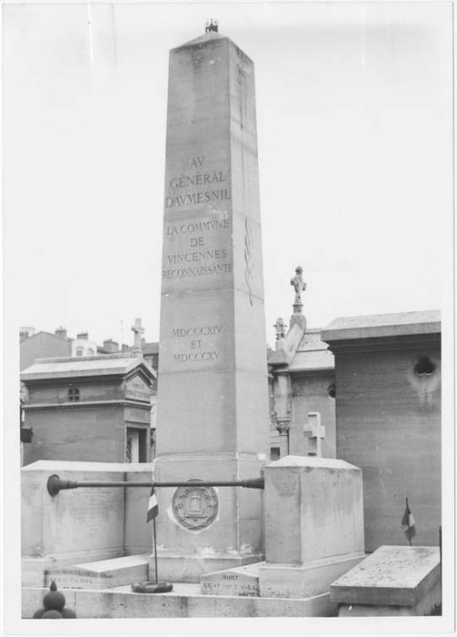 Tombe du Général Daumesnil