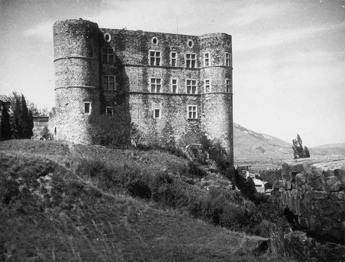 Façade du château