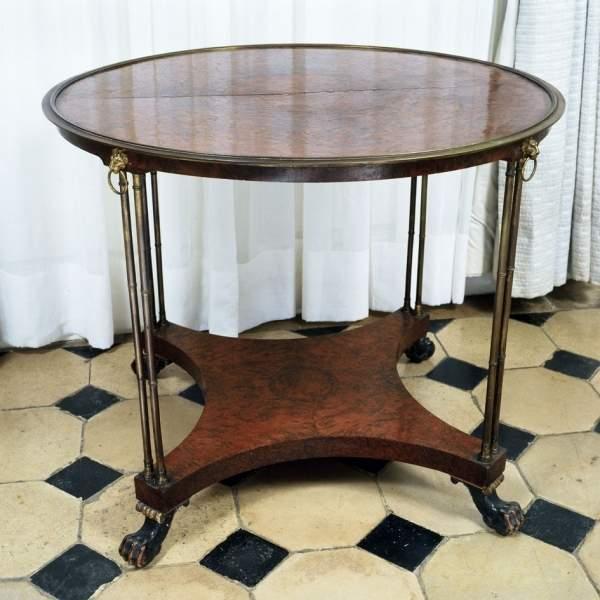 Table (guéridon)