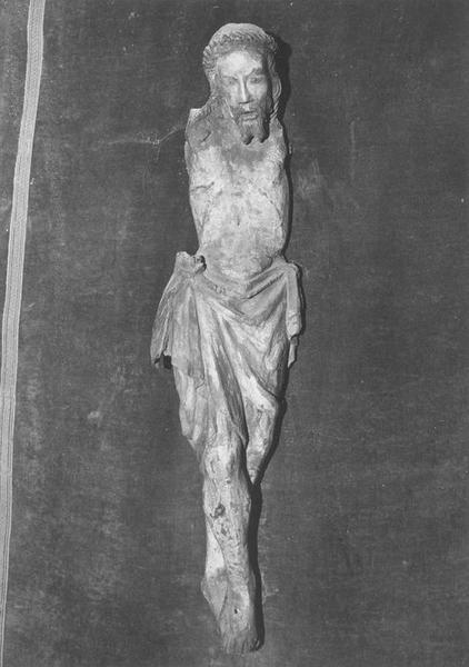 statue : Christ en croix, vue générale - © Ministère de la Culture (France), Médiathèque du patrimoine et de la photographie (objets mobiliers), tous droits réservés