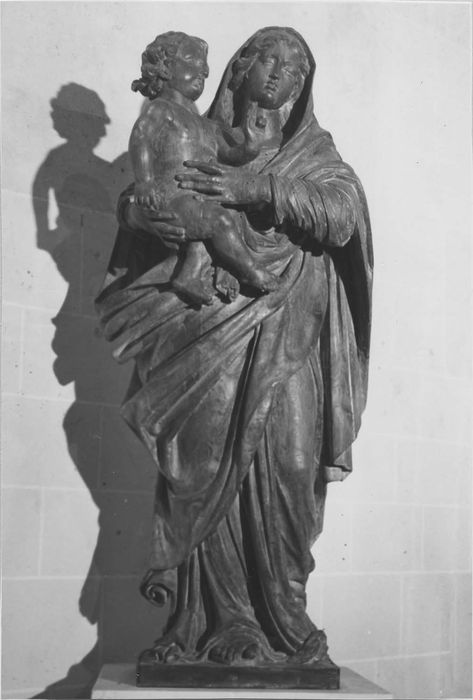 statue : Vierge à l’Enfant - © Ministère de la Culture (France), Médiathèque du patrimoine et de la photographie, diffusion RMN-GP