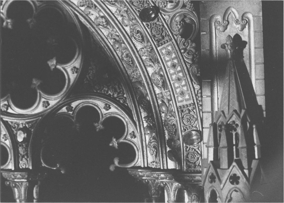 châsse reliquaire de la Sainte Tunique : détail - © Ministère de la Culture (France), Médiathèque du patrimoine et de la photographie, diffusion RMN-GP