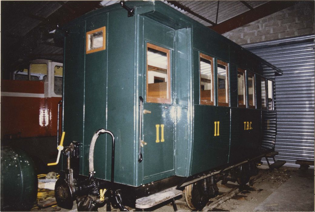 voiture à voyageurs à essieux parallèles, à voie métrique, B 39 - © Ministère de la Culture (France), Médiathèque du patrimoine et de la photographie, diffusion RMN-GP