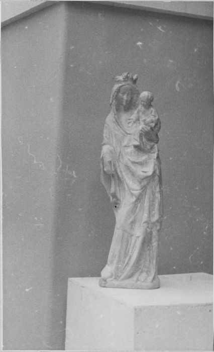 statuette : Vierge à l'Enfant