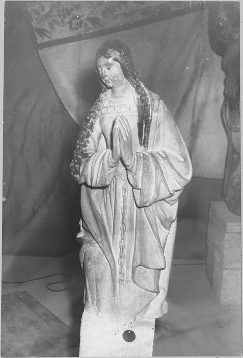 statue : sainte Marguerite dite sainte Marie-Madeleine - © Ministère de la Culture (France), Médiathèque du patrimoine et de la photographie, diffusion RMN-GP