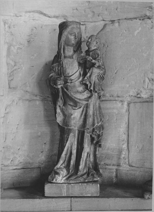 statue : Vierge à l'Enfant - © Ministère de la Culture (France), Médiathèque du patrimoine et de la photographie, diffusion RMN-GP