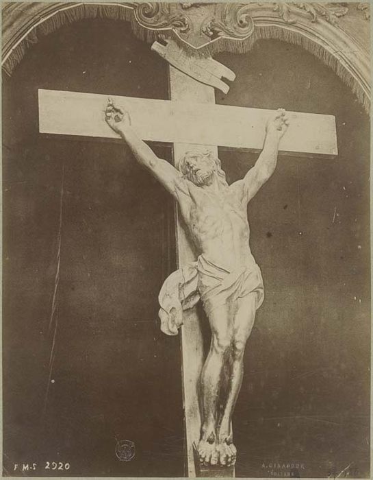 statue du retable du maître-autel : Christ en croix - © Ministère de la Culture (France), Médiathèque du patrimoine et de la photographie, diffusion GrandPalaisRmn Photo