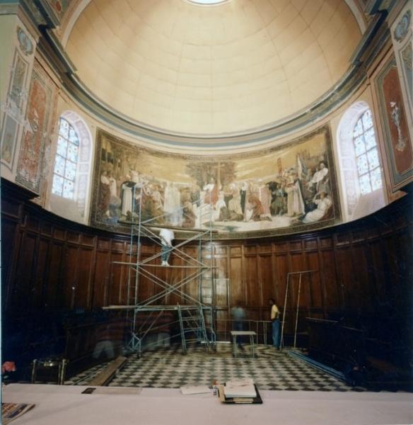 lambris de revêtement du choeur et peinture monumentale de l'abside, vue générale