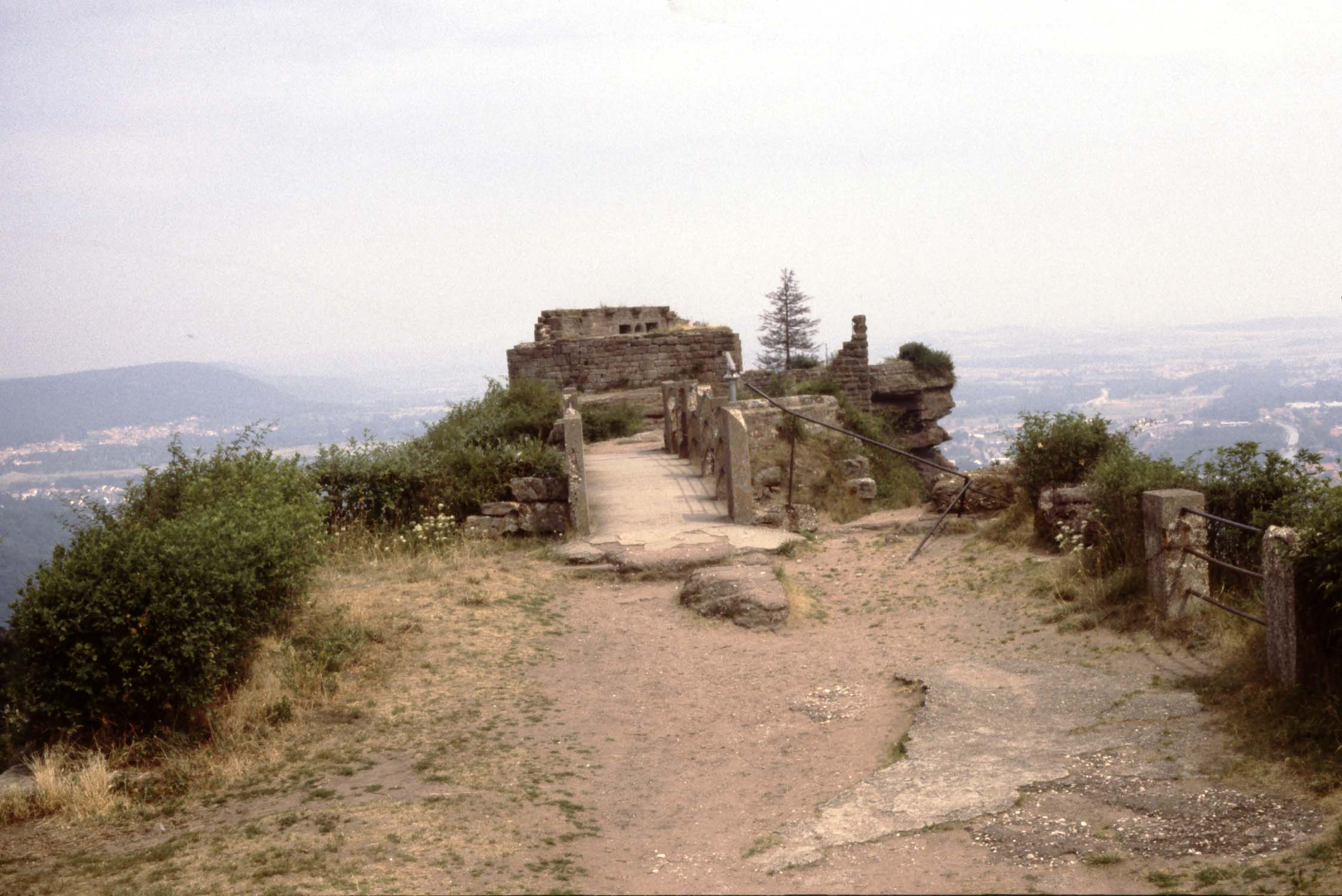 Grand rocher : sommet, vue générale