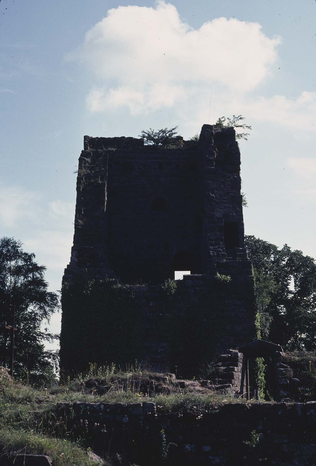 Vestige d'un donjon