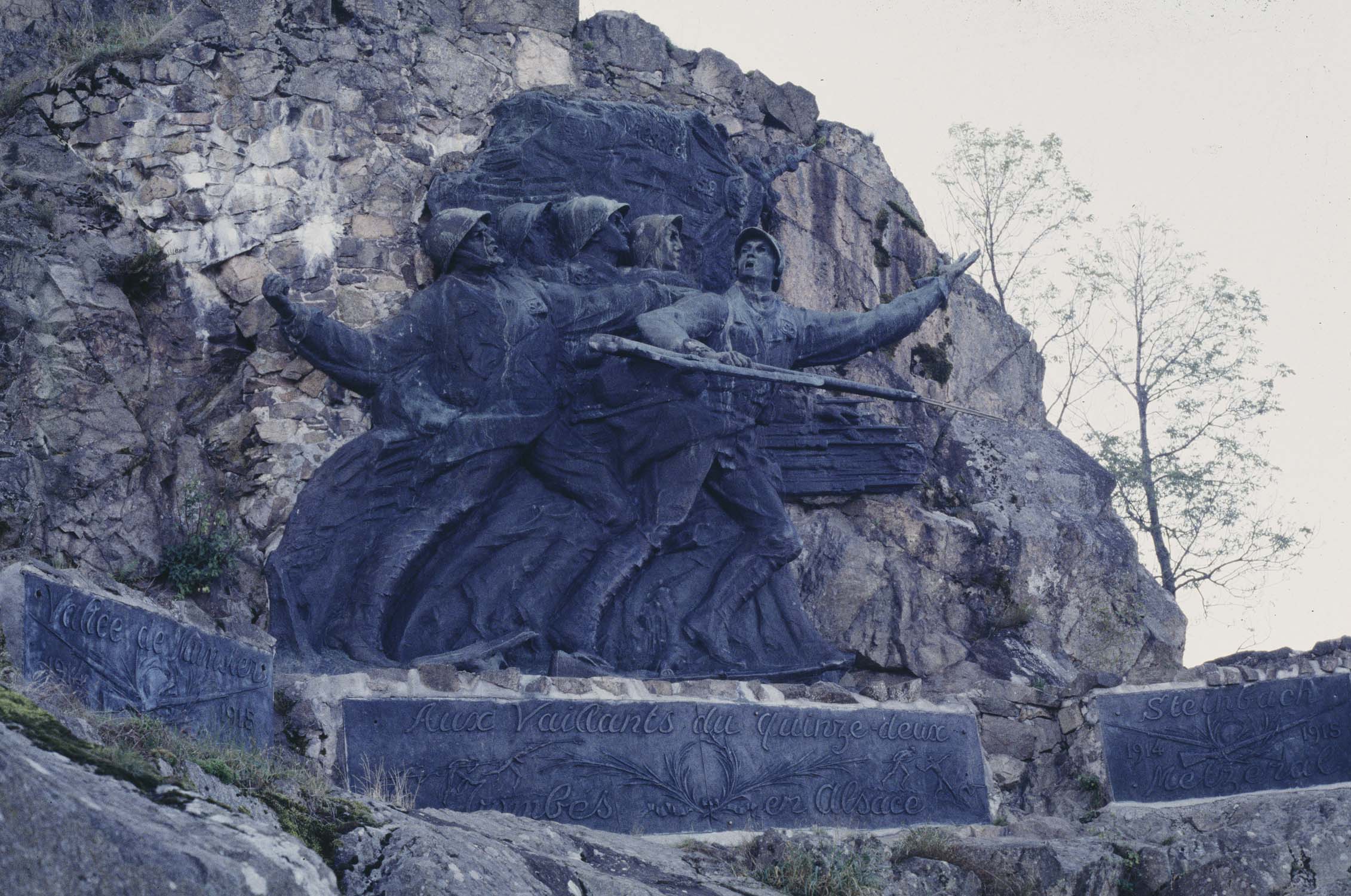 Monument du 15 février