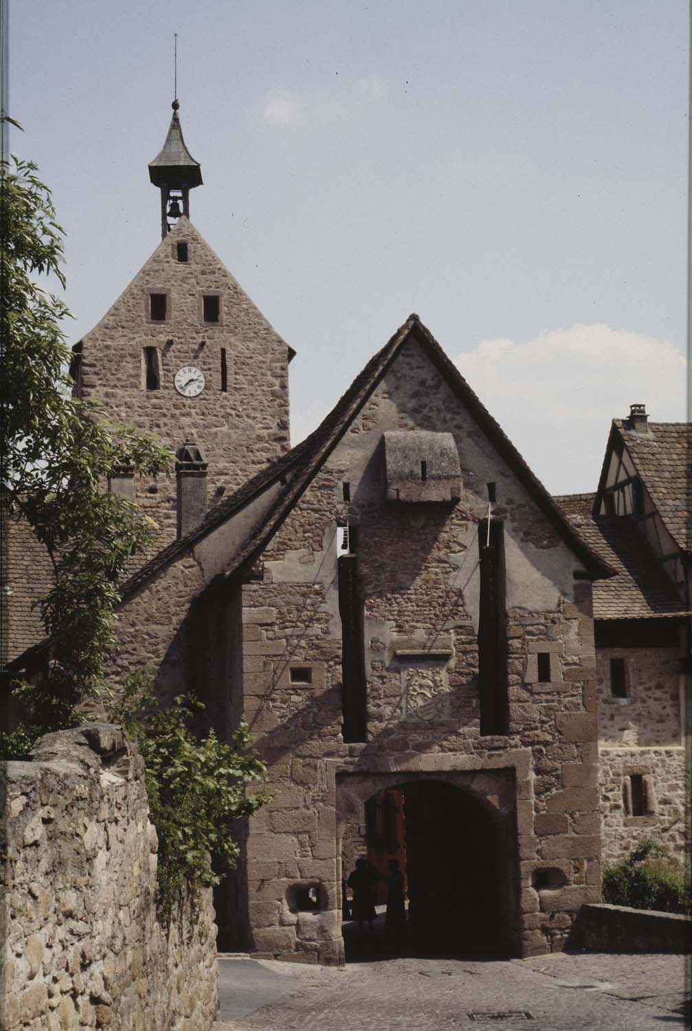 Porte ouest, vue d'ensemble