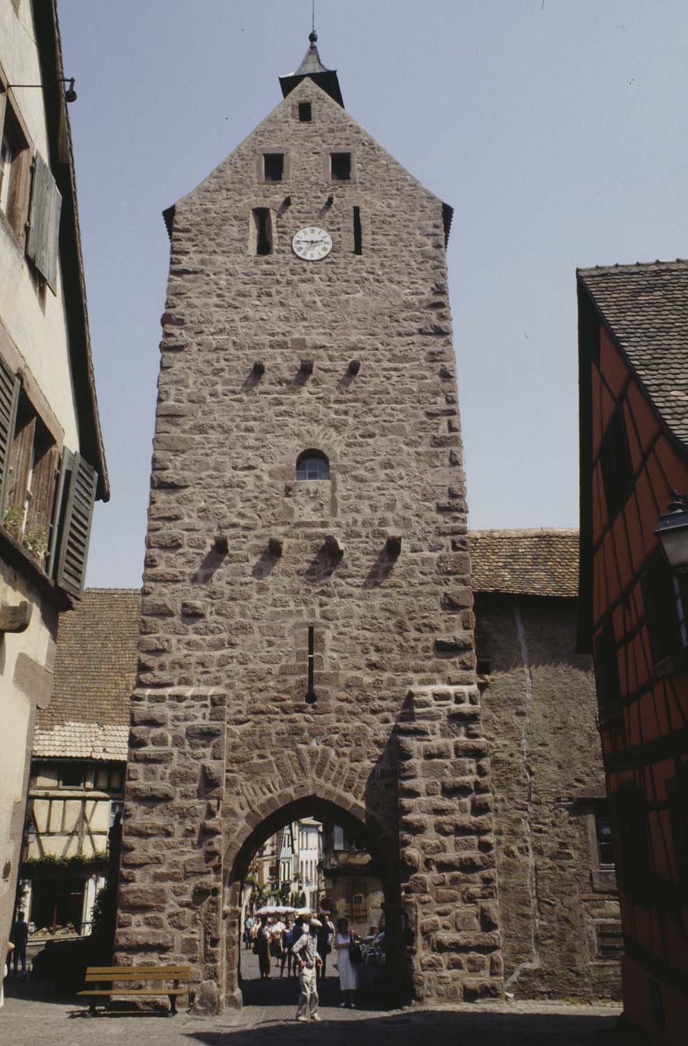 Porte ouest : intérieur de ville