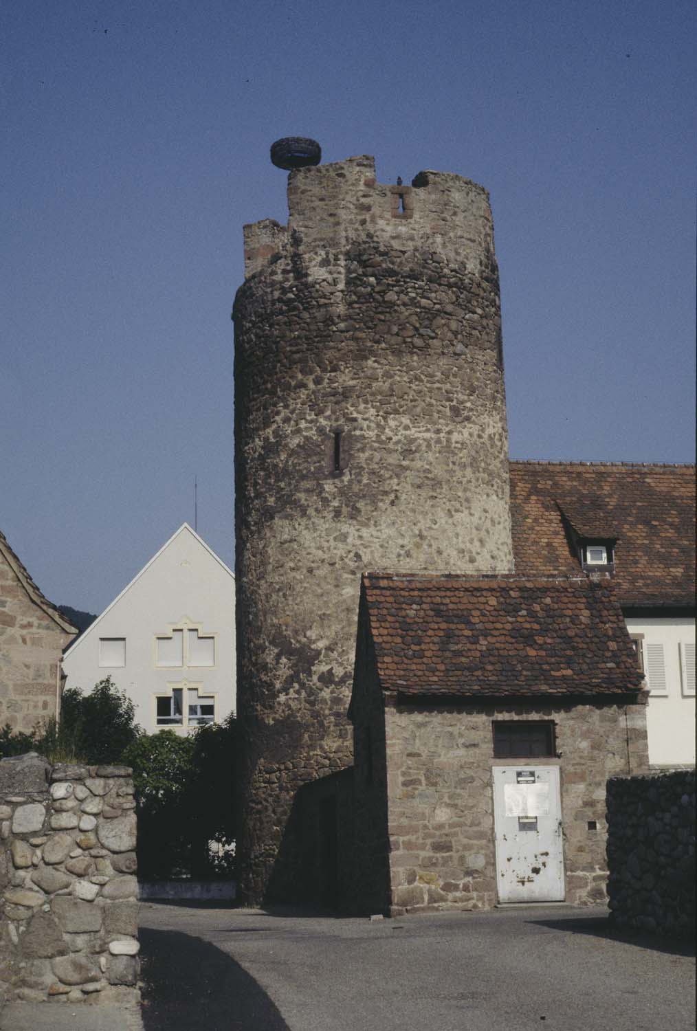 Rempart est : tour, vue générale