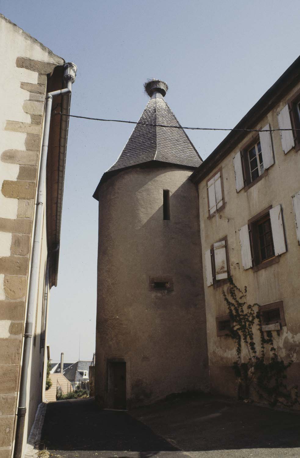 Tour d'angle nord, vue d'ensemble