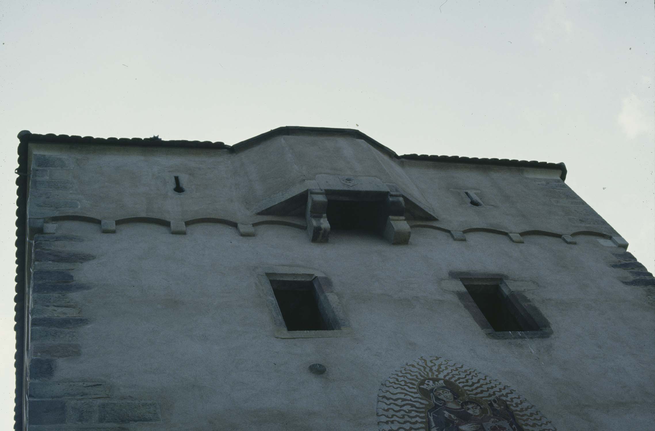 Porte nord : bretèche, détail