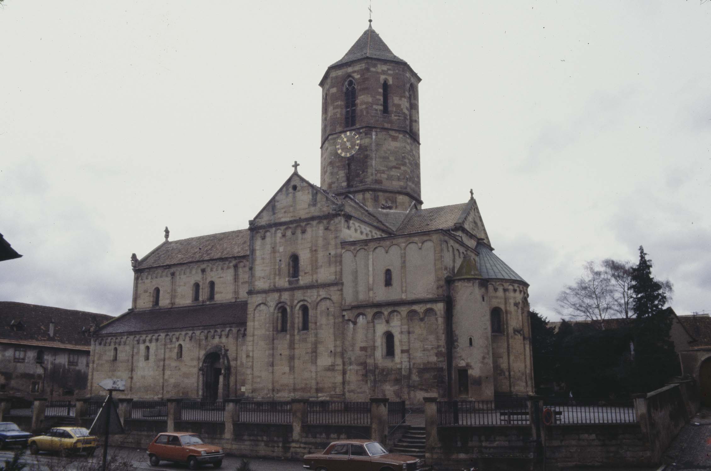 Façade latérale et clocher