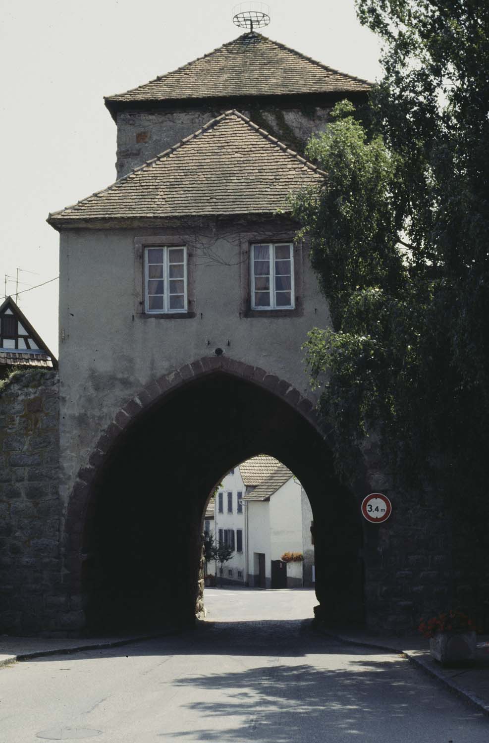 Porte ouest