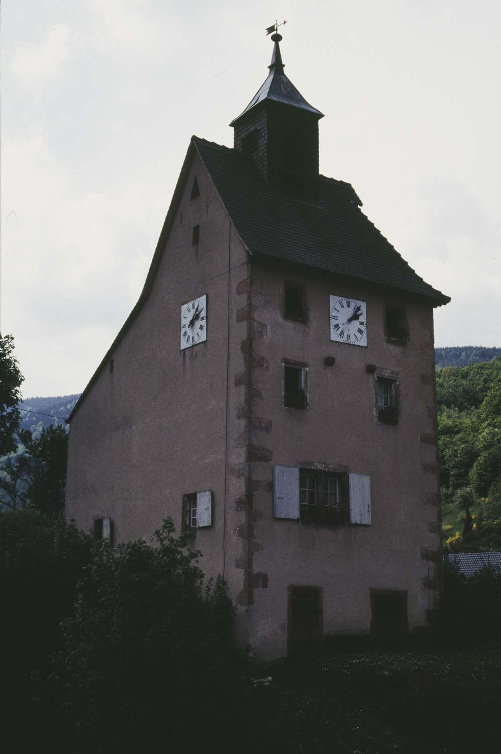 Tour, vue générale