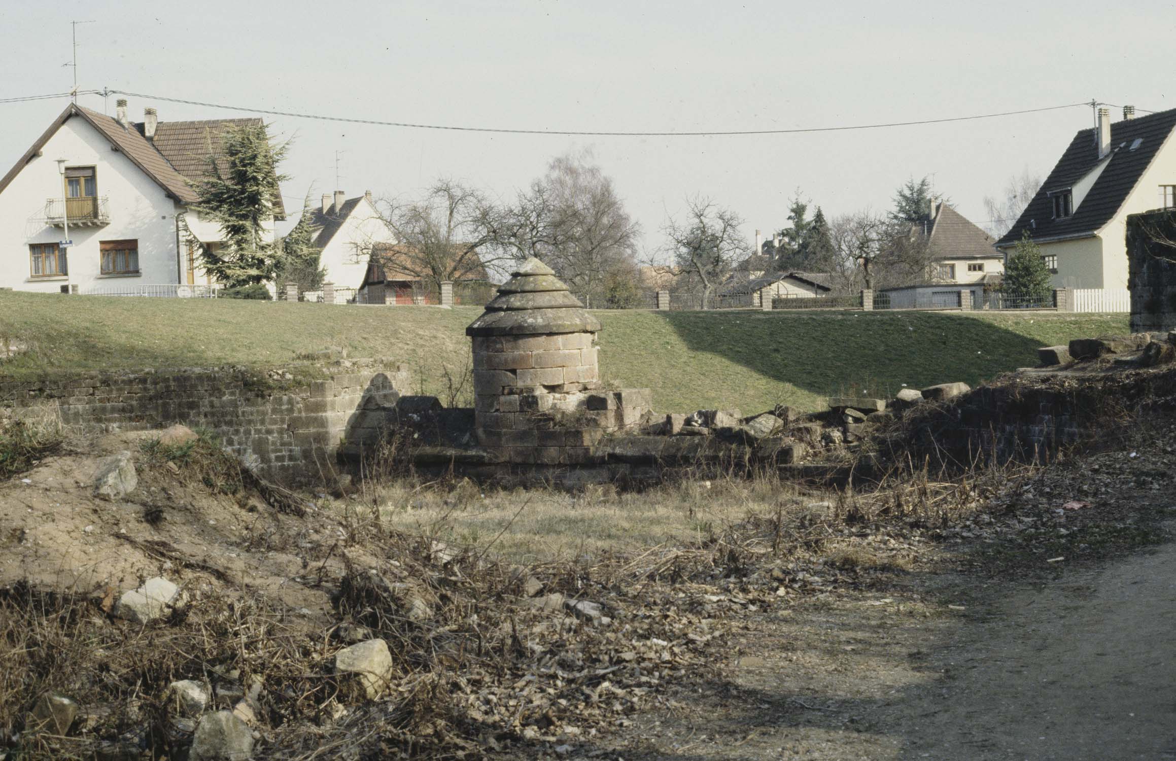 Batardeau nord-est, vue d'ensemble