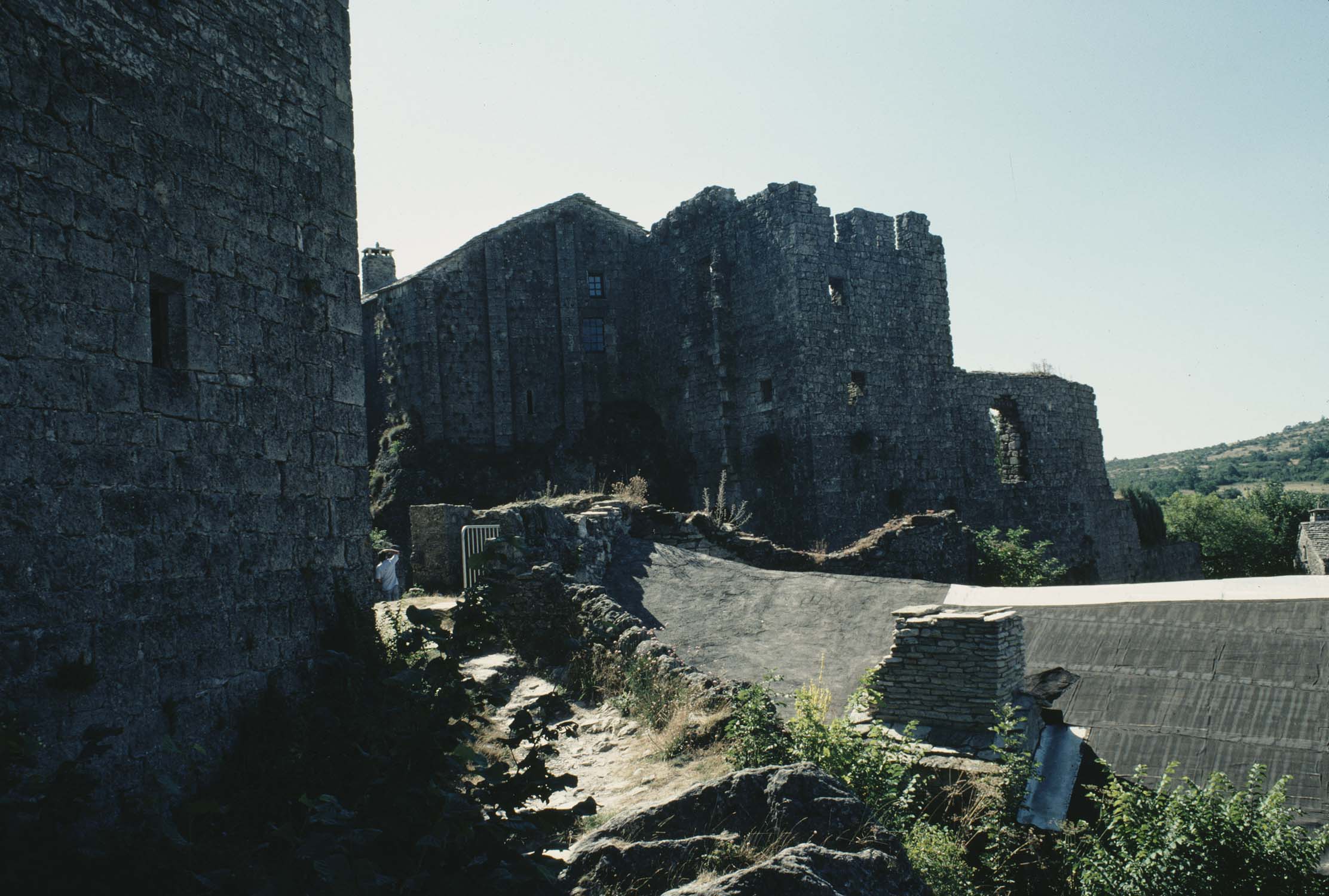 Château, vue à distance