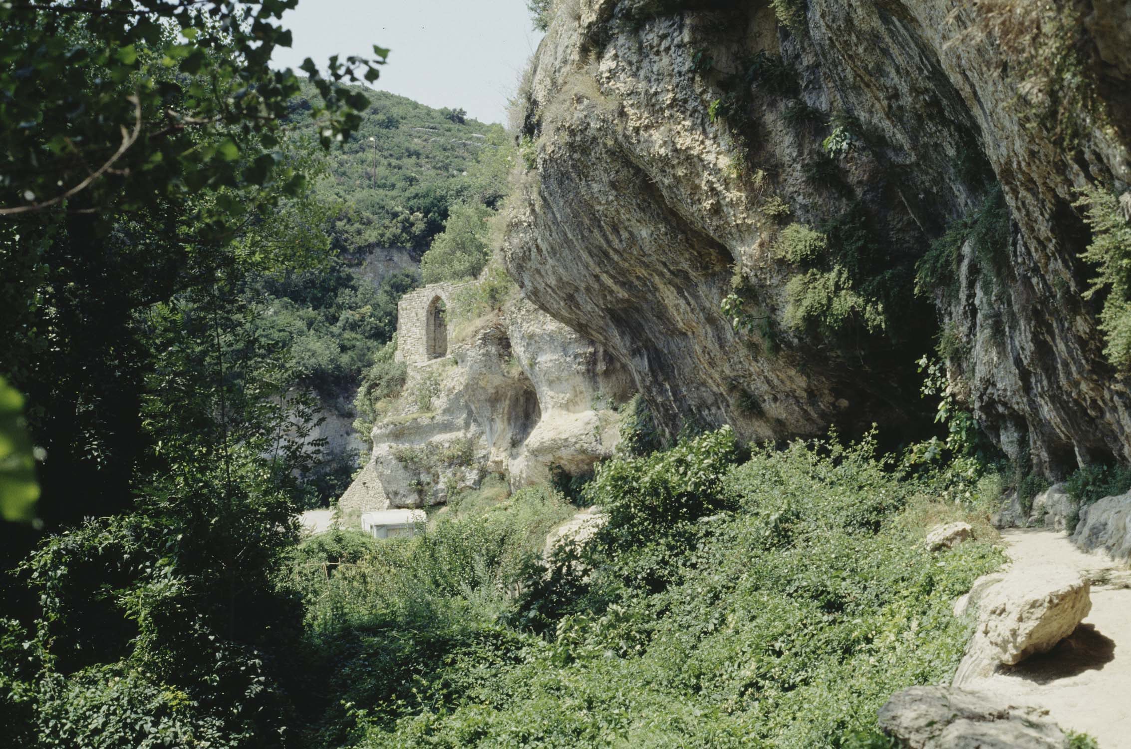Paysage rocheux, vue vers la porte sud